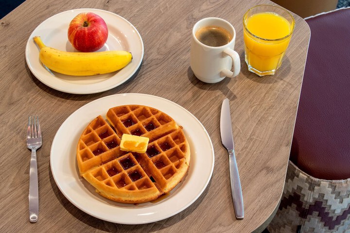 Breakfast/Coffee Service 42 of 54
