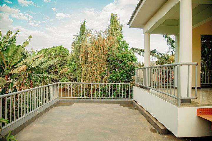 Terrace/Patio 17 of 47