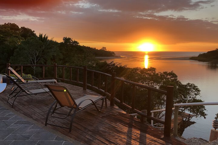 Sundeck 47 of 65