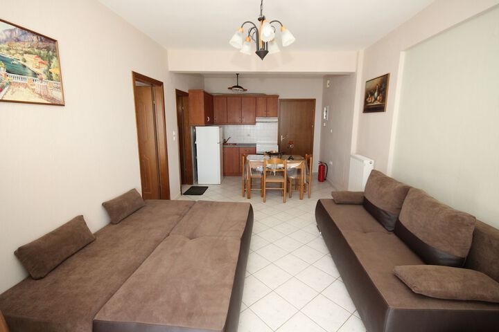 Room 14 of 35