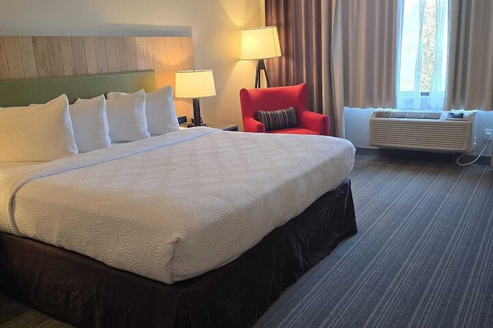 Room 9 of 45