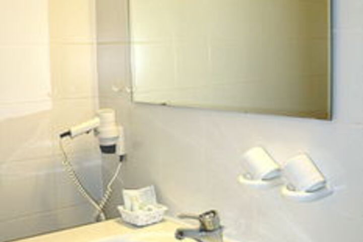 Room 20 of 25