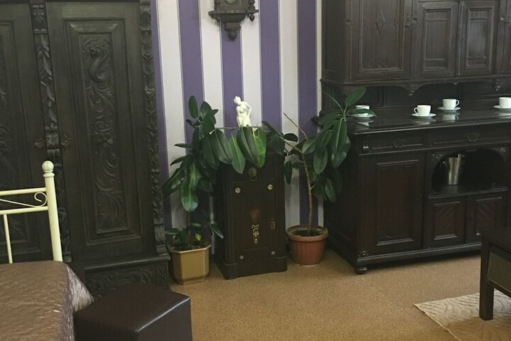 Room 15 of 68