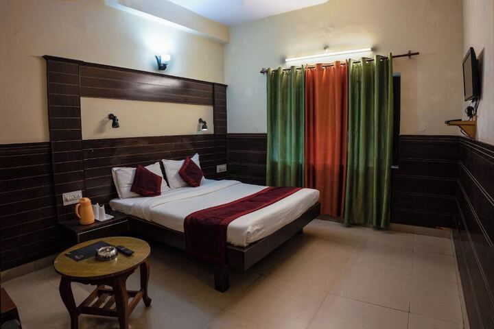 Room 18 of 39