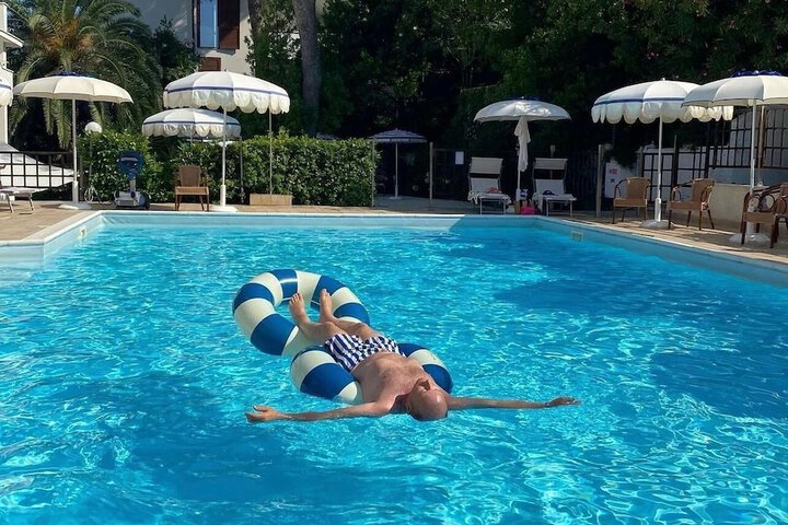 Pool 80 of 97