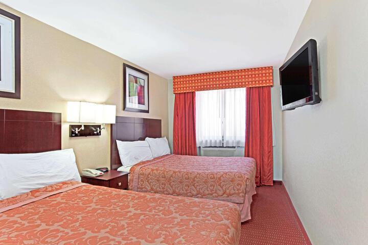 Standard Room, King or Two Doubles (2 of 3)