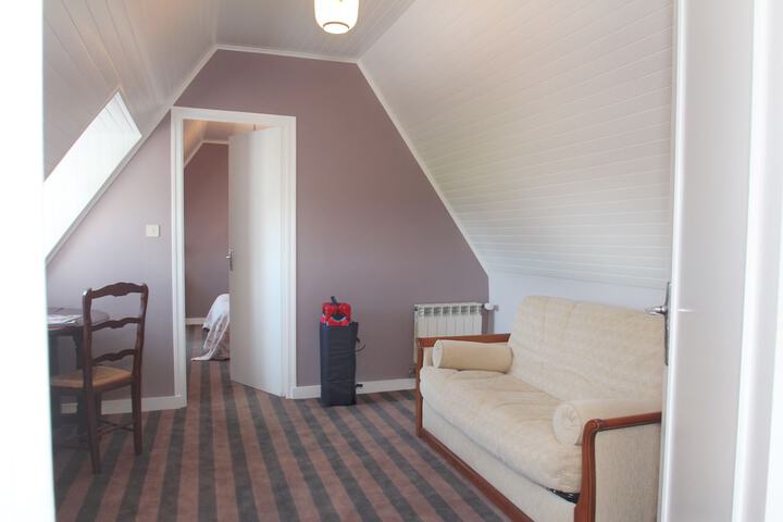 Room 3 of 23