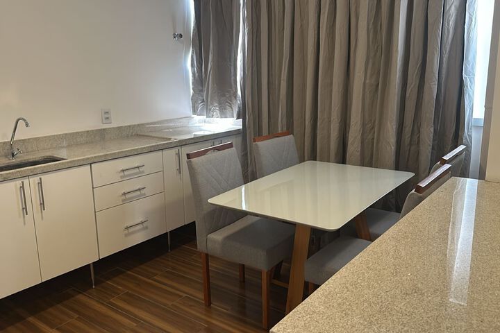 Room 11 of 24