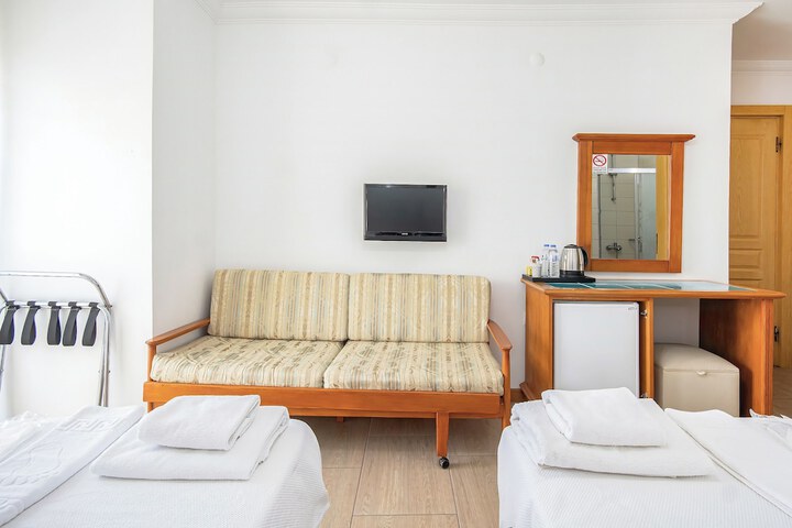 Room 19 of 63