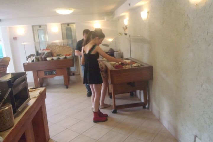 Breakfast/Coffee Service 53 of 78