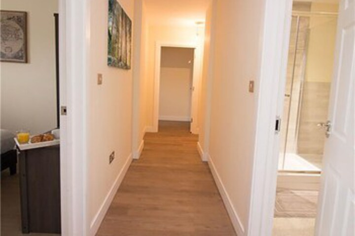 Ballroom/Hall 15 of 31