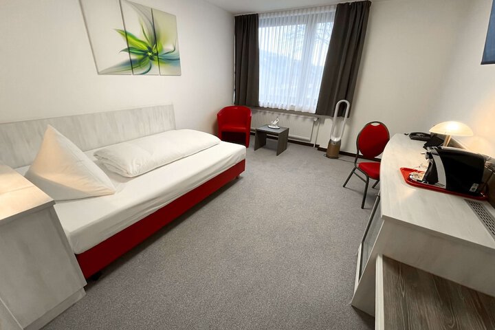Room 13 of 55