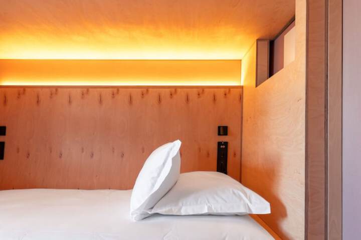 Room 19 of 54
