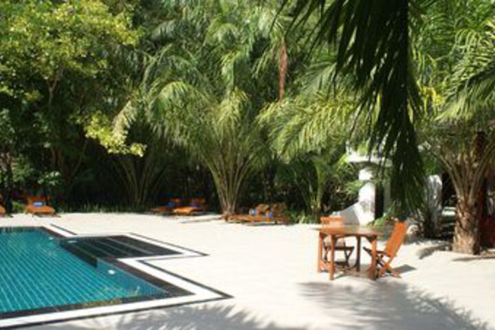 Pool 85 of 107