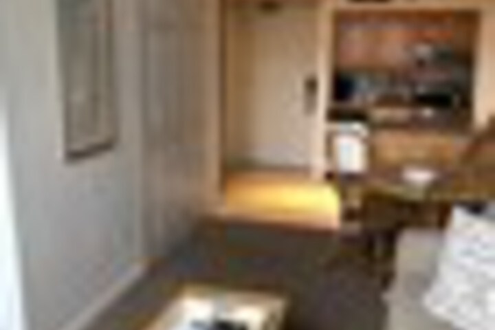 Room 107 of 237