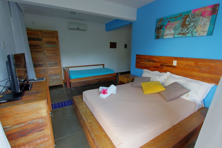 Room 50 of 89