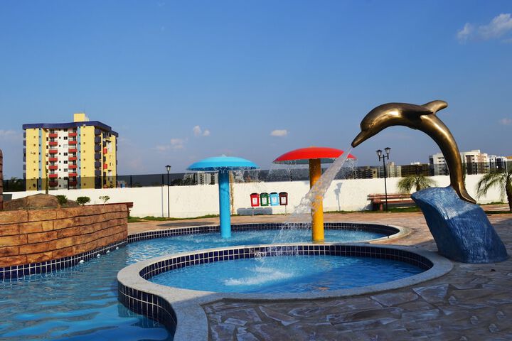 Pool 24 of 39