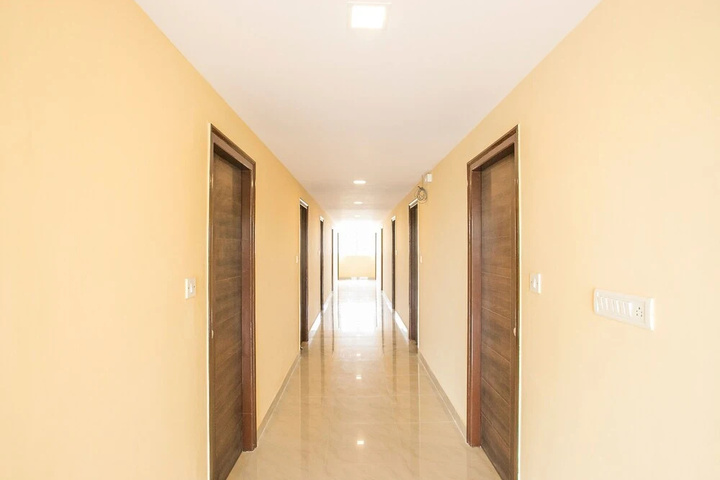 Room 12 of 17