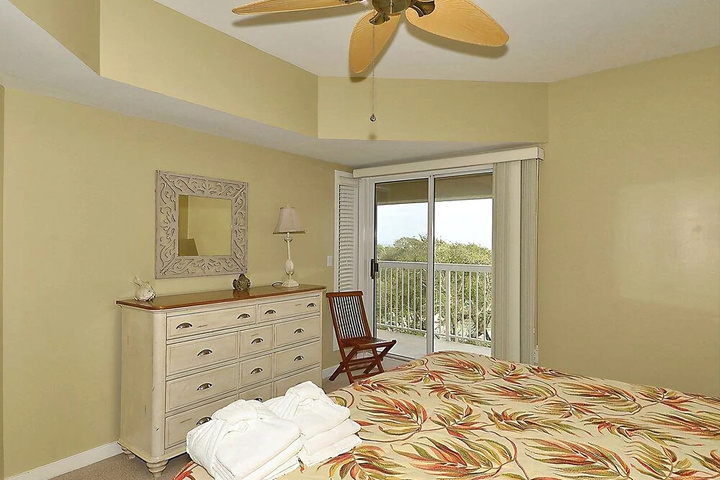 Room 3 of 17