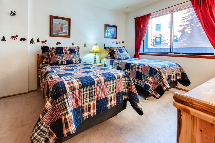 Room 20 of 155