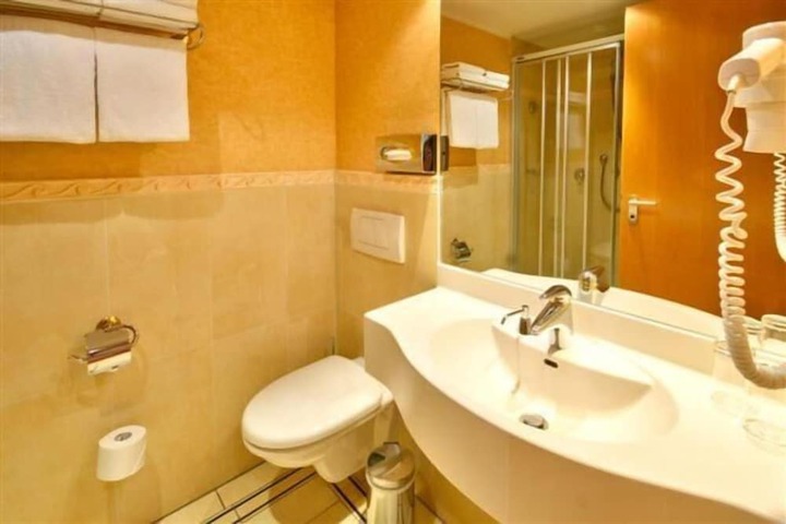 Bath Interior