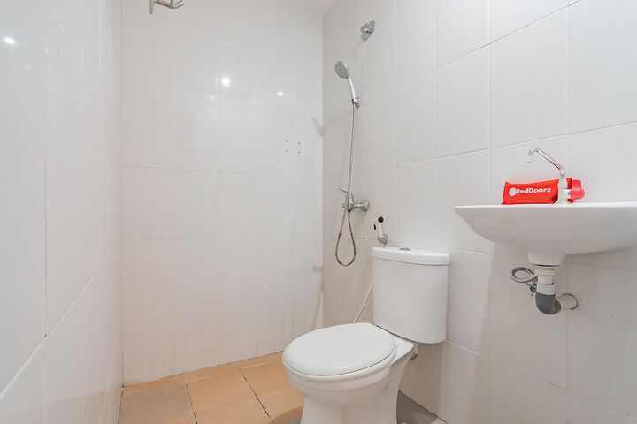 Room 17 of 21