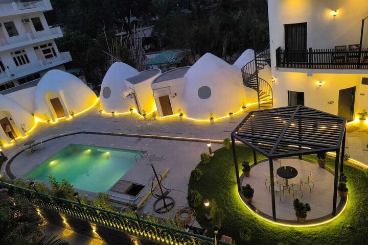 Hotel 90 of 95