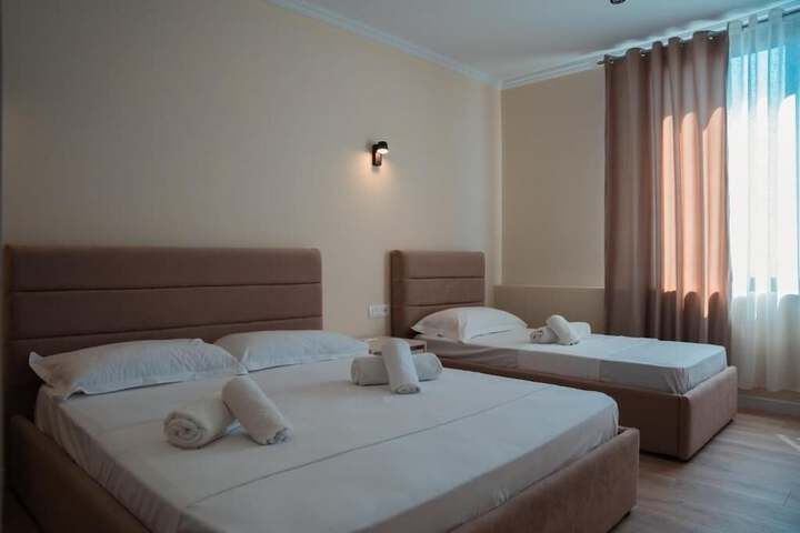 Room 7 of 54