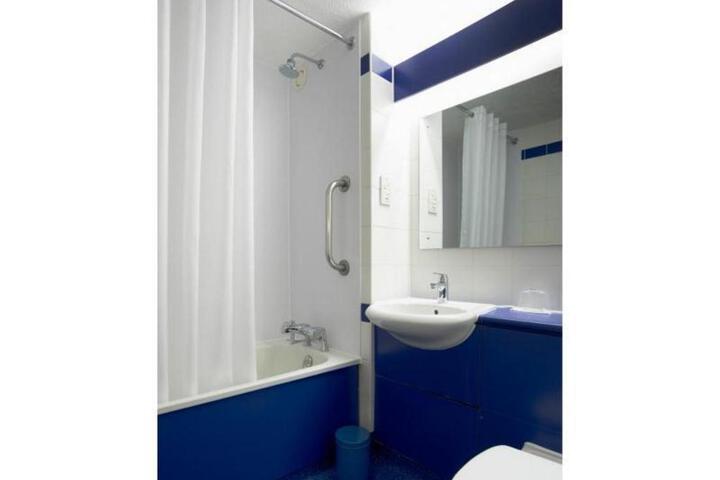 General 10 of 18