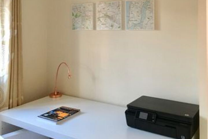 Room 18 of 27