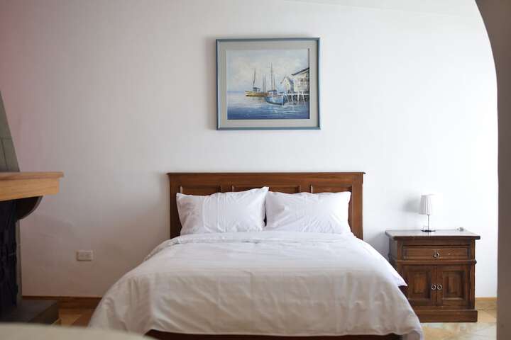 Room 34 of 77