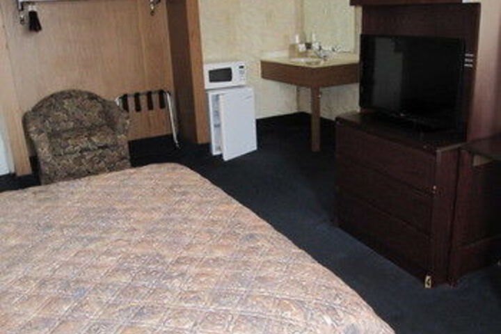 Room 28 of 36