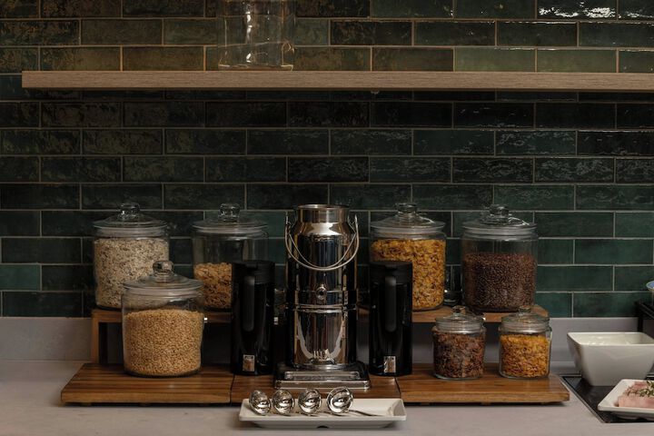 Breakfast/Coffee Service 58 of 64