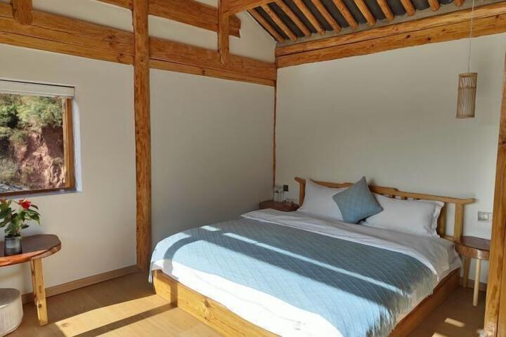 Room 14 of 51