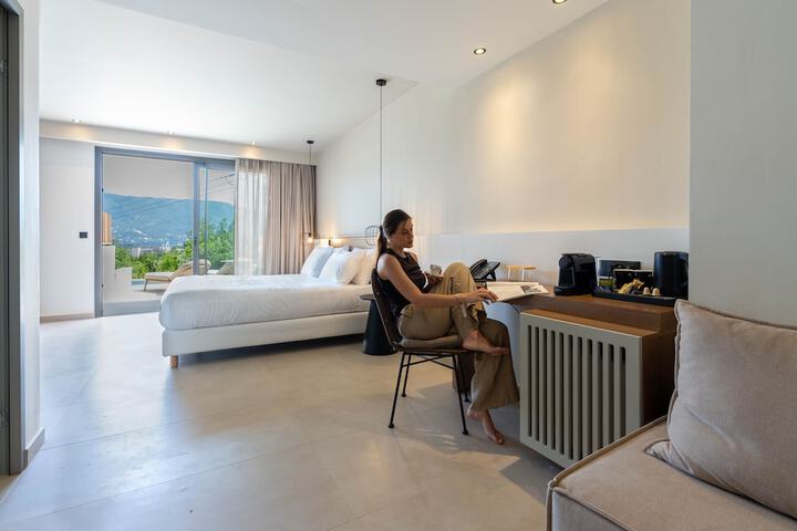 Room 50 of 160