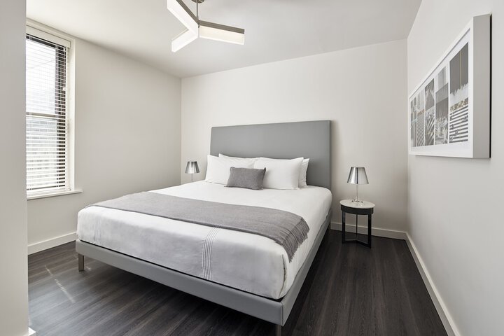 Room 8 of 55