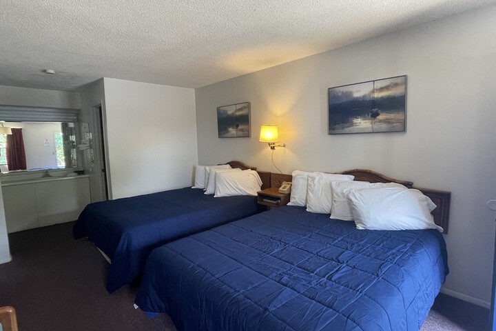 Room 20 of 69