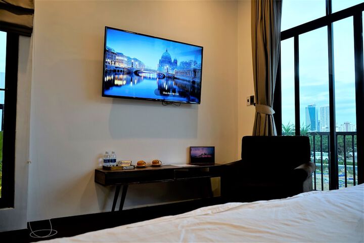 Hotel Interior 5 of 117
