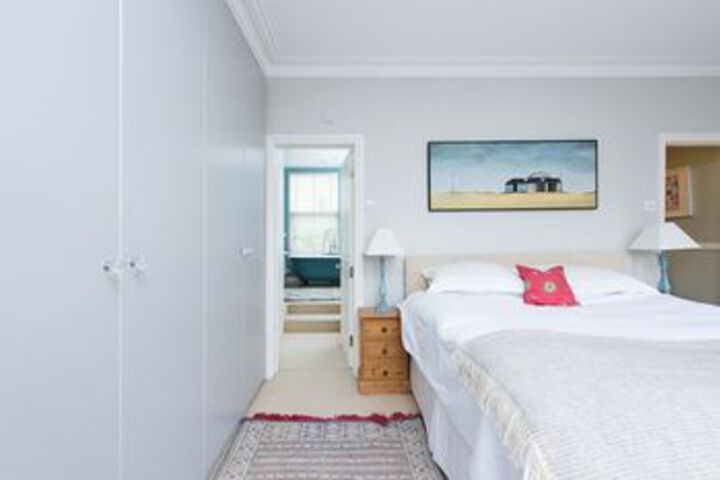 Room 16 of 29