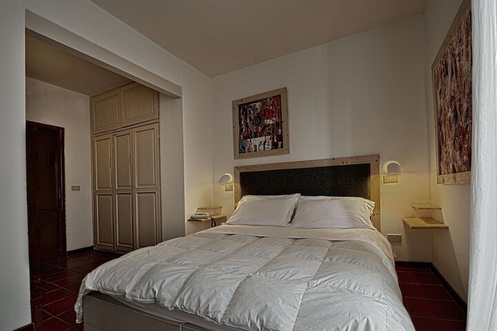 Room 14 of 50