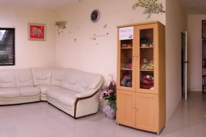 Room 21 of 61