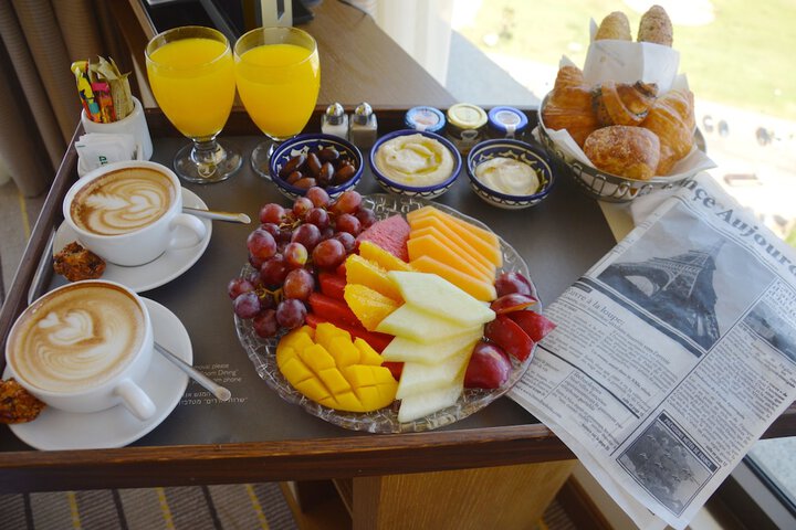 Breakfast/Coffee Service 120 of 168