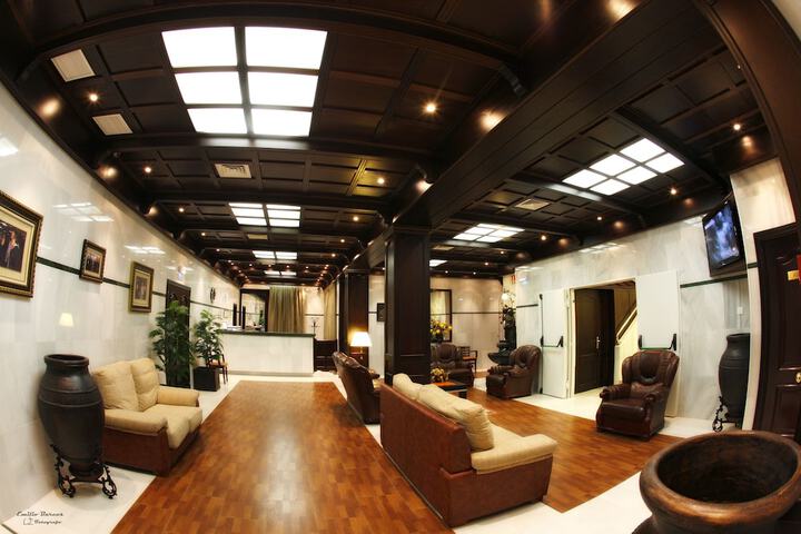 Guest Lobby