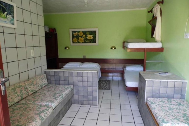 Room 10 of 41