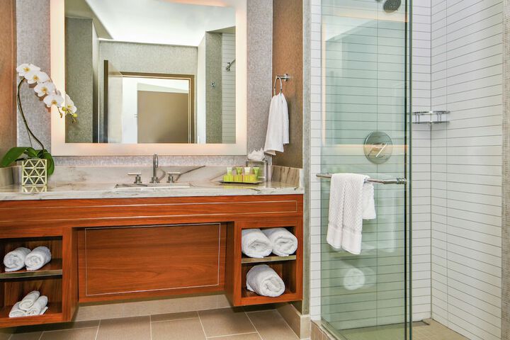 Bathroom shower