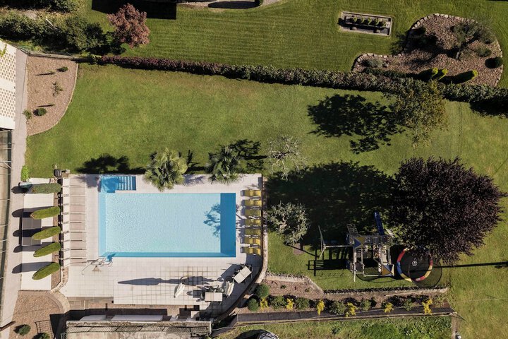 Pool 13 of 39