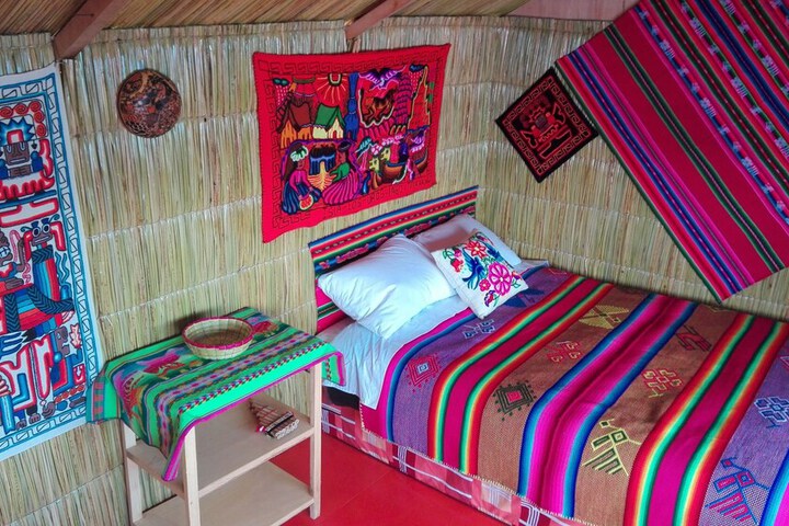 Room 13 of 37