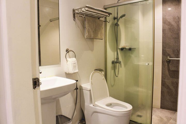 Room 45 of 114