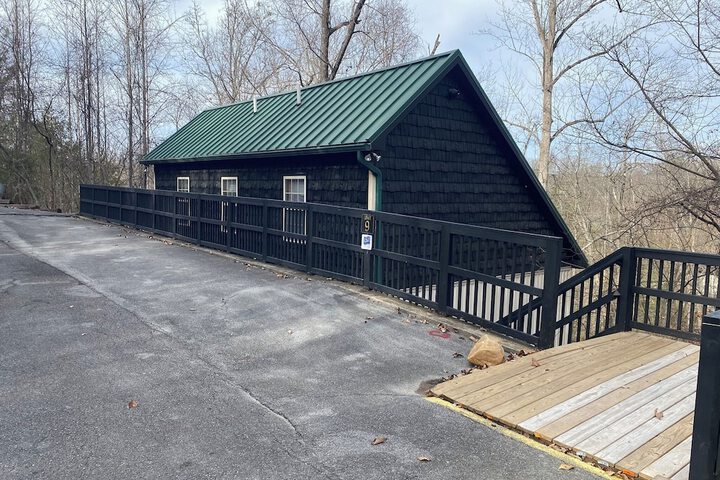 Property Grounds 41 of 45