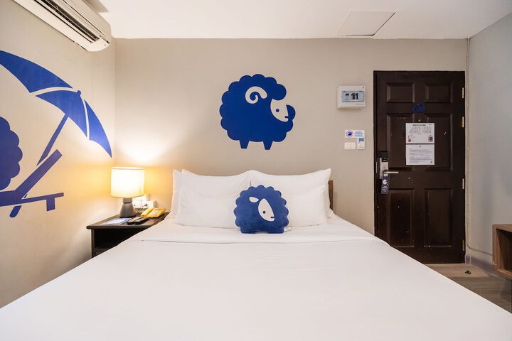 Room 26 of 107
